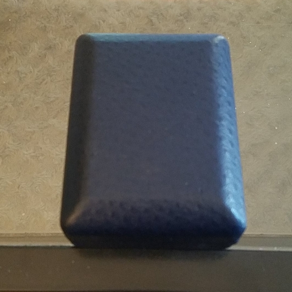 Necklace - Picture 2 of 3